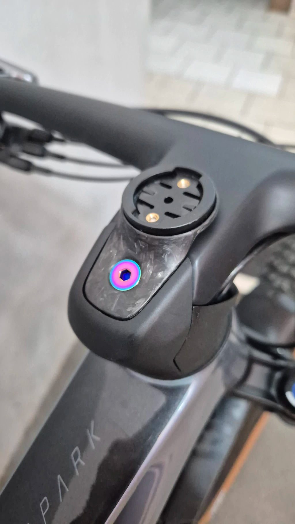 SUPORTE DE GPS PARA GUIDÃO SYNCROS — imagem 2